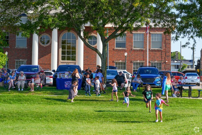 The parks throughout Beardsley allow families to gather and spend quality time together.