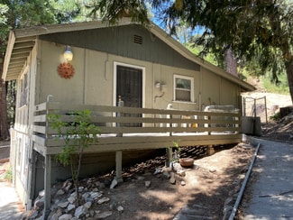 23094 Cedar Way, Crestline, CA 92325