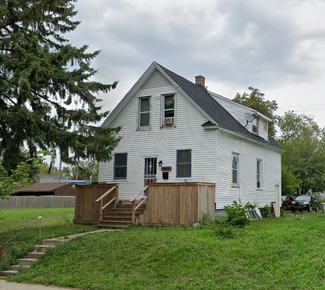 3058 N 29th St, Milwaukee, WI 53210