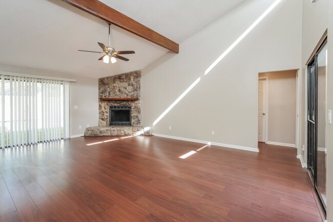 8112 Coralberry Ln, Jacksonville, FL 32244 - photo 4