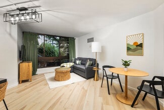 300 Wai Nani Way Unit Liliuokalani Gardens #215, Honolulu, HI 96815