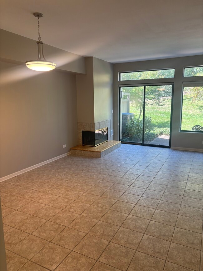 378 White Oak Ln, Lake Barrington, IL 60010 - photo 7