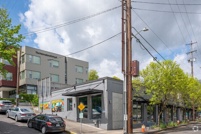 International School of Portland 05