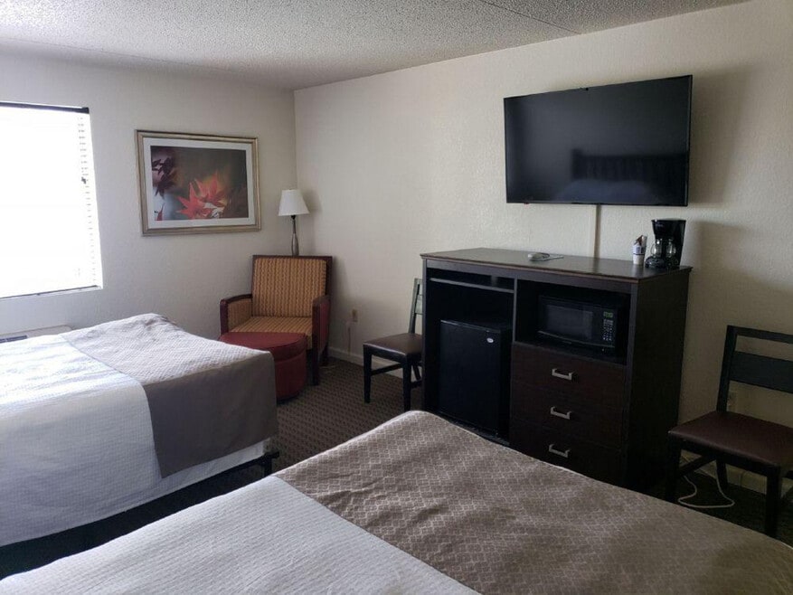 245 Jess-Jo Pkwy unit ID1267947P, Branson, MO 65616 - photo 1