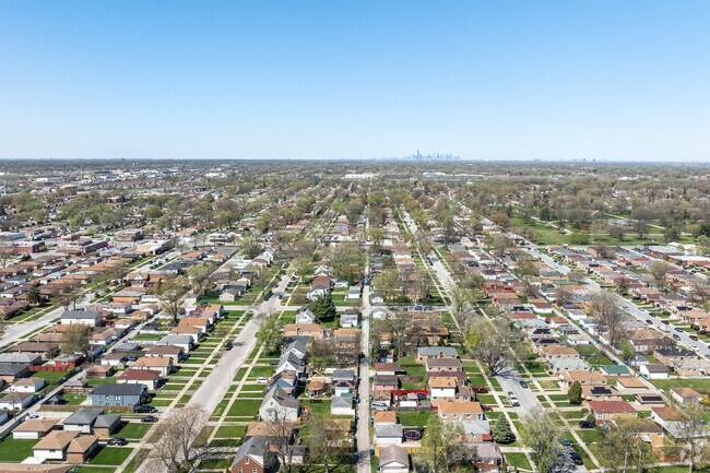 Calumet Park is a quiet neighborhood with great local amenities located south of Chicago.