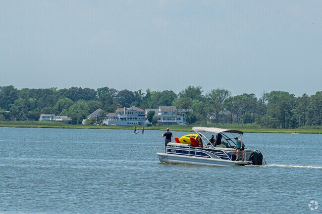 Boat lovers can enjoy various water activities in the Rehoboth Bay in Dewey Beach.