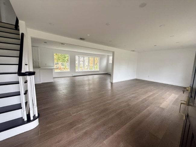 71 Tiffany Dr, East Hanover, NJ 07936 - photo 5