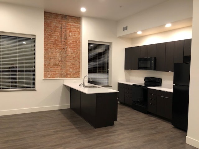 Entertaining kitche area