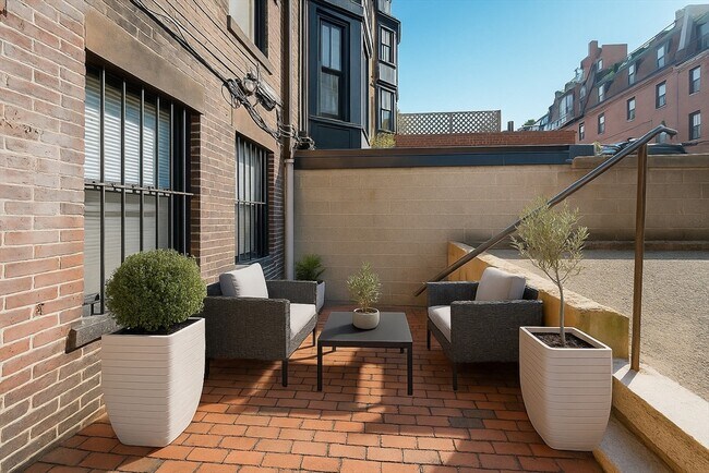 279 Beacon St unit BR, Boston, MA 02116 - photo 2