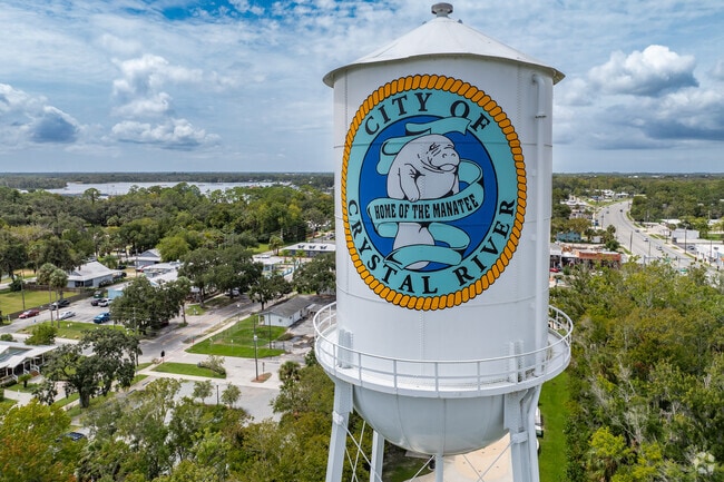 Downtown Crystal River is a quaint cool town with a laid back style.