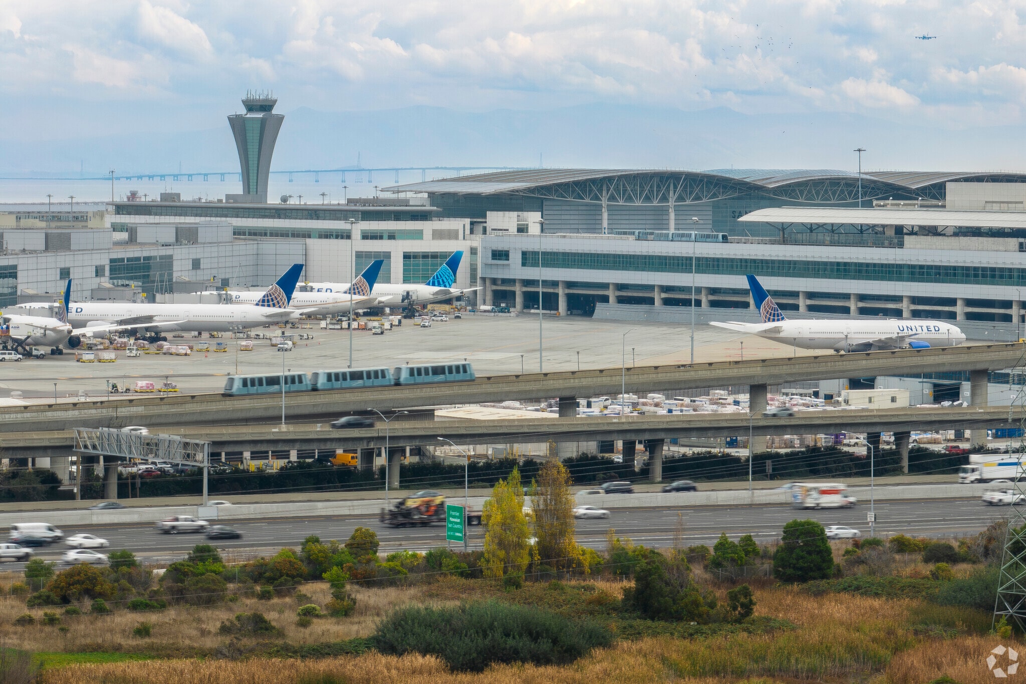 Lomita Park sits across the freeway from the San Francisco International Airport.
