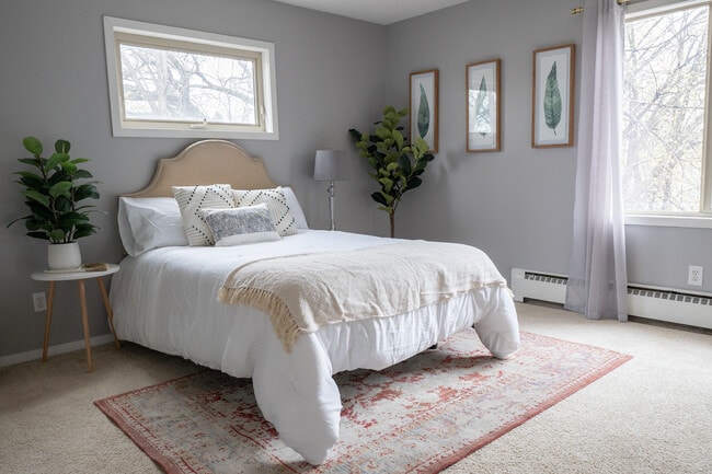 5136 Hiawatha Ave unit 101, Minneapolis, MN 55417 - photo 5