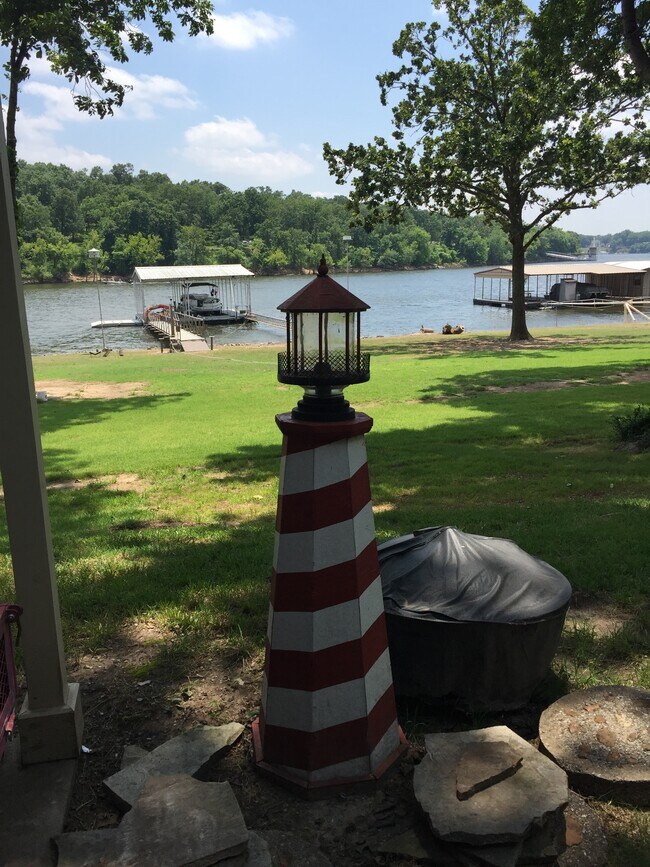 1114 W 17th St, Grove, OK 74344 - photo 6