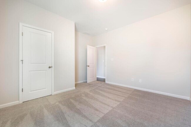 241 Meadows Ln, Bonaire, GA 31005 - photo 5