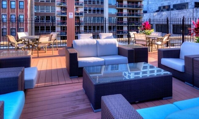 Plaza on Dewitt unit 307, Chicago, IL 60611 - photo 2