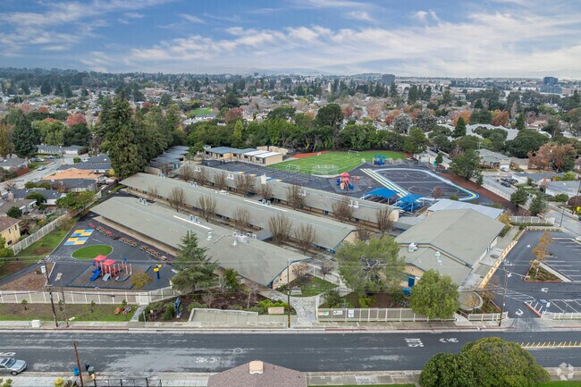 Laurel Elementary School is part of the San Mateo-Foster City School District.