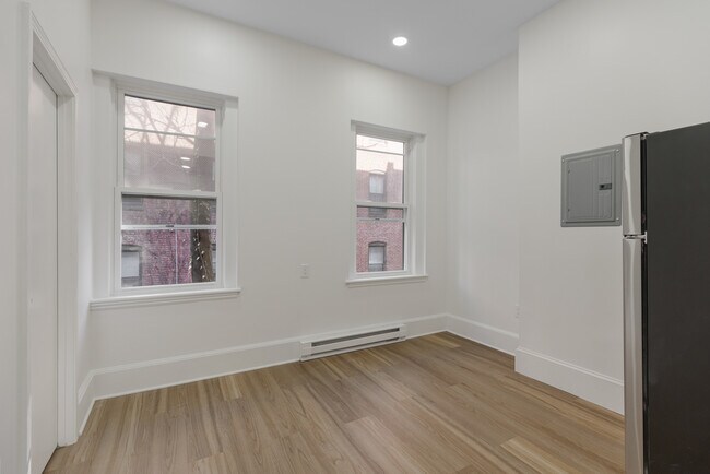 99 Saint Botolph St unit 6, Boston, MA 02116 - photo 5