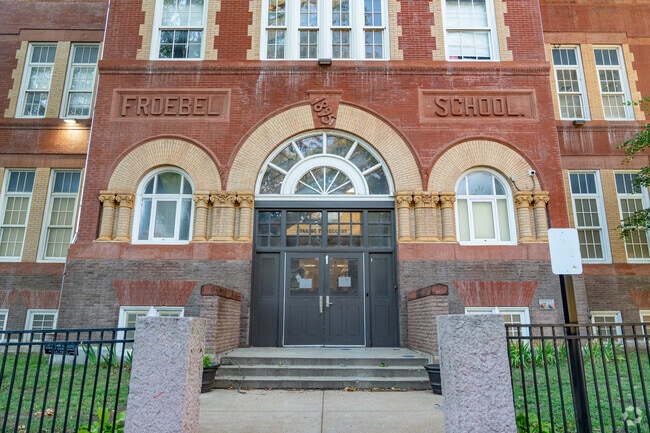 Froebel Elementary School