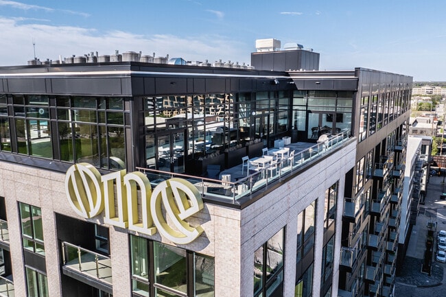 One at the Peninsula, Columbus, OH 43215 - photo 3