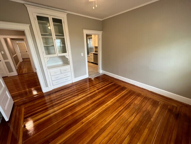 51 Ibbetson St unit 2, Somerville, MA 02143 - photo 7