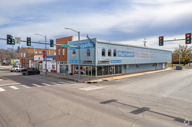 Get a new bike or get one repaired at Lexington's bike shop, Okalahoma Recumbent Trikes.