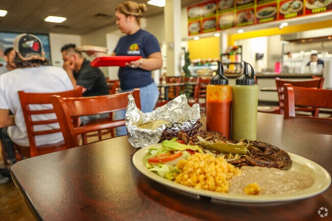 The carne asada at Las Lomas in Meadows is near perfection.