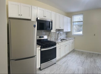 1204 67th St, North Bergen, NJ 07047