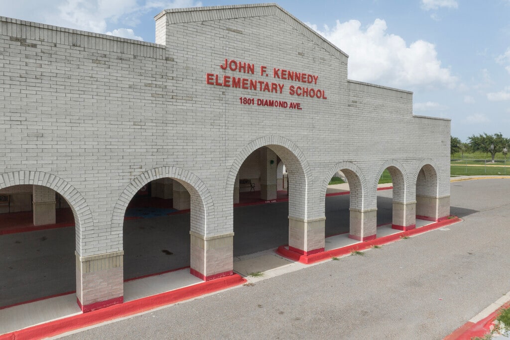 John F. Kennedy Elementary School hosts grades Pre-K to 5th in the La Joya, Tx area.