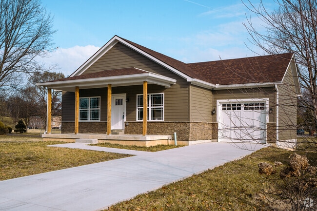 New construction is a common sight in Clarksville suburbs.