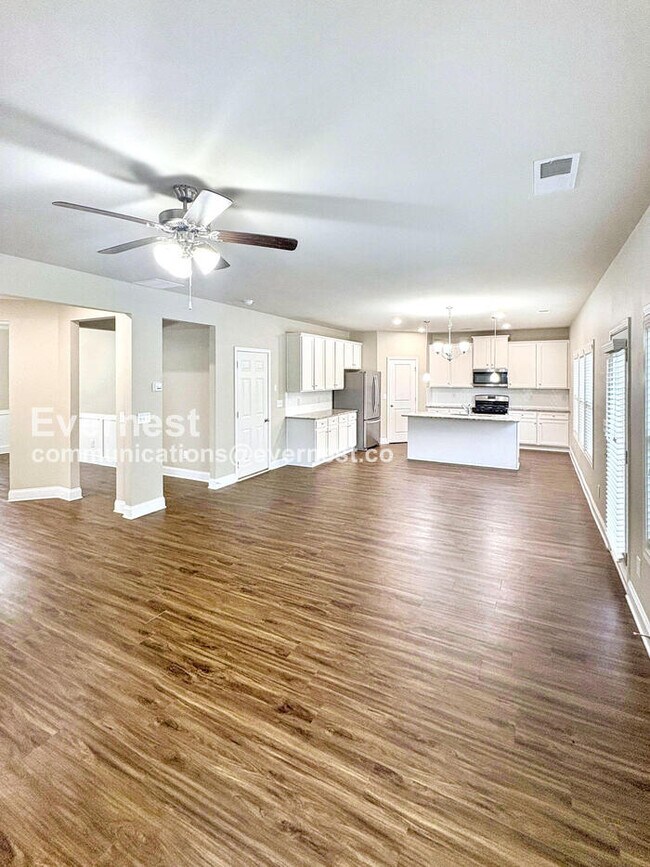 130 Mandy Ln, Covington, GA 30014 - photo 4