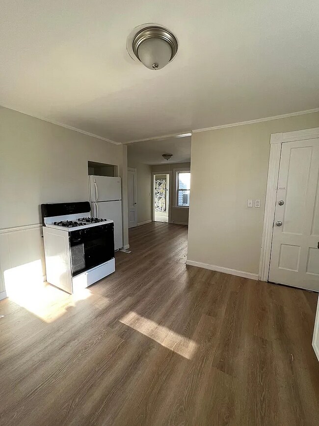 6 Wheeler St unit 1, Peabody, MA 01960 - photo 7