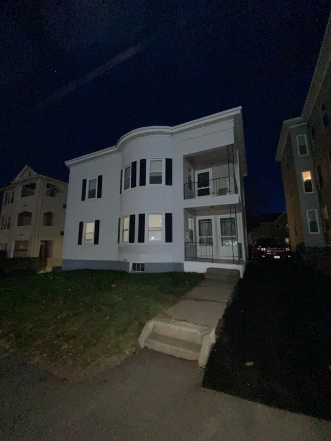 356 Chandler St unit 1, Worcester, MA 01602 - photo 3