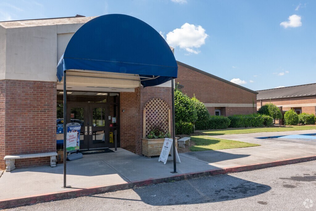 Welcome to Kingston Elementary School in Outlying Bartow County.