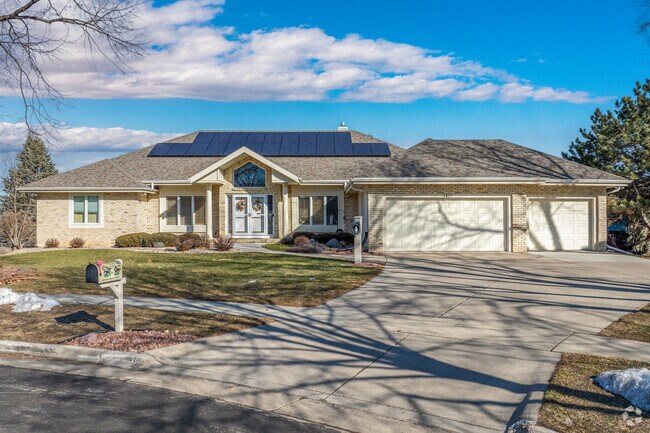 Most ranch style homes in the Stonefield neighborhood were built between the 1980s and '90s.