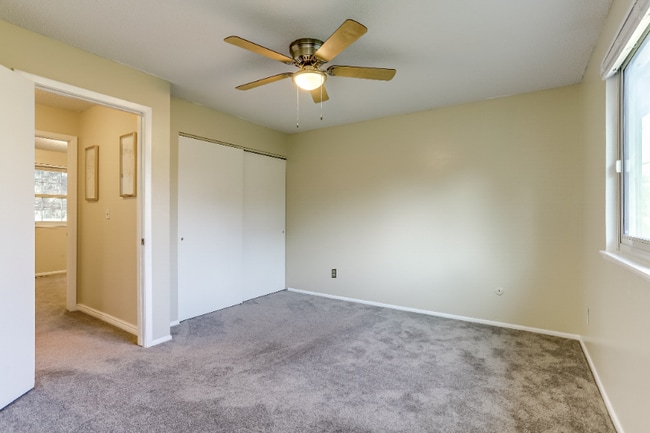 15054 E Dartmouth Ave, Aurora, CO 80014 - photo 4
