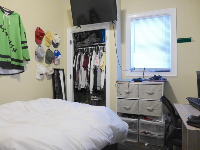 12 Worthington St, Roxbury Crossing, MA 02120 - photo 5