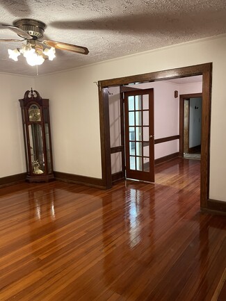 340 Highland Ave Unit 1st floor, Mount Vernon, NY 10553
