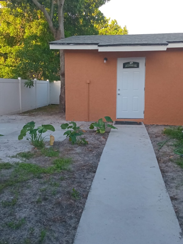 2579 Angler Dr, Delray Beach, FL 33445