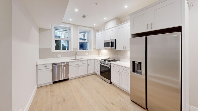 162 Allston St unit 7, Boston, MA 02134 - photo 2