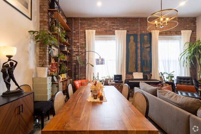 2BR, 1BA - The Residences