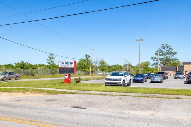 SS Dixon Primary School3