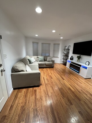 207 Atlantic St Unit 1, Elizabeth, NJ 07206
