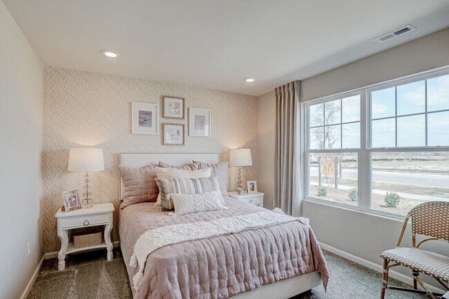 321 Kingsport Dr, South Elgin, IL 60177 - photo 6