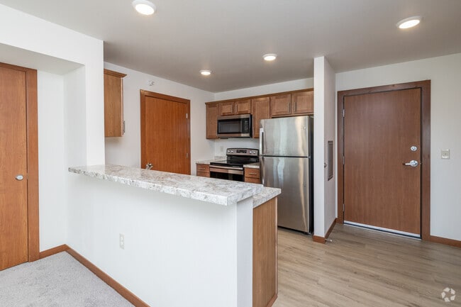 1BR, 1BA - 763SF - Kitchen