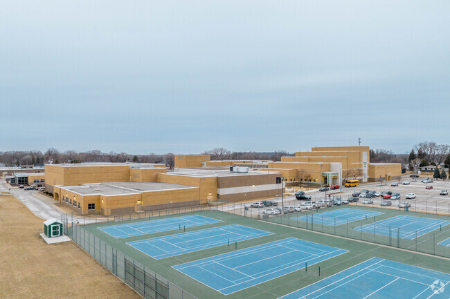 Ranked #12,343 nationally, Faribault High focuses on college and career readiness.
