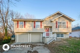 620 N 18th St, Leavenworth, KS 66048