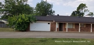 1005 Itasca St, Plainview, TX 79072