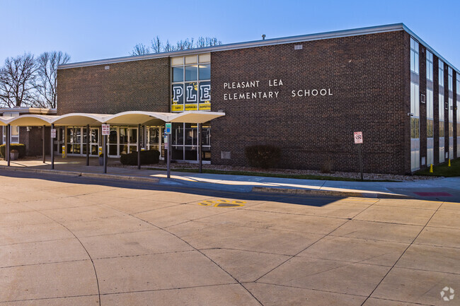 Pleasant Lea Elementary serves primary school students in Lee's Summit, Missouri.