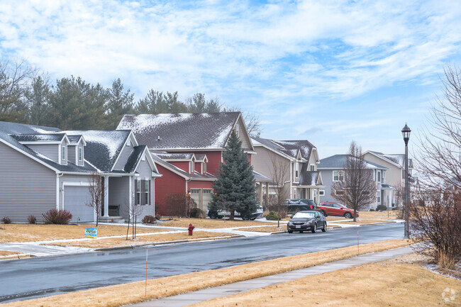Most homes in Meadow Crossing have tall decorative columns at their entries.