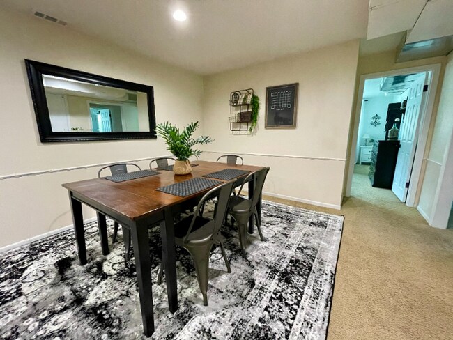 11230 SW 90th Ave, Portland, OR 97223 - photo 4